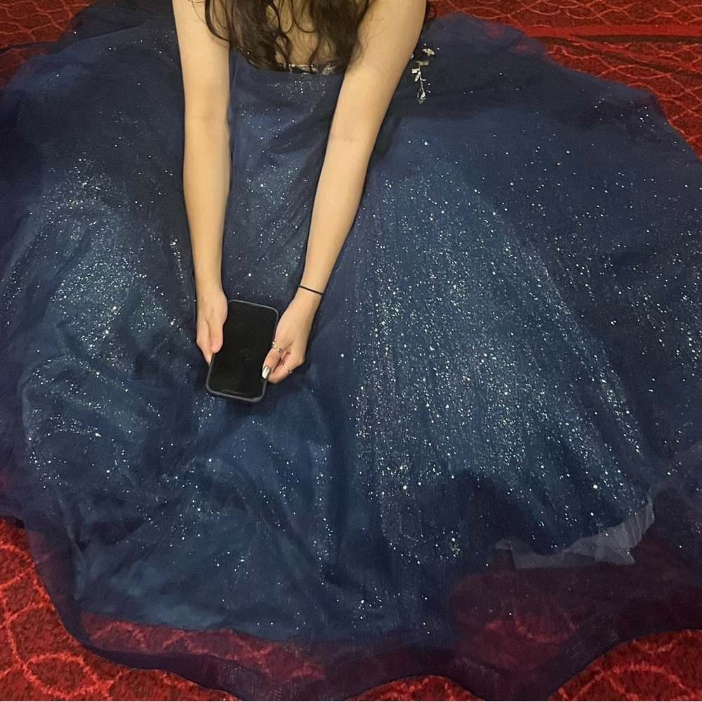 Dress!! - Picture 2 of 4